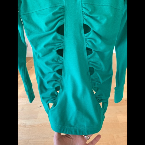 Titika Zippered Jacket - Picture 3 of 10